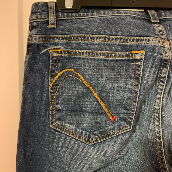 Early 2000s Bootcut Dark Blue Guess Jeans - Picture 13 of 15